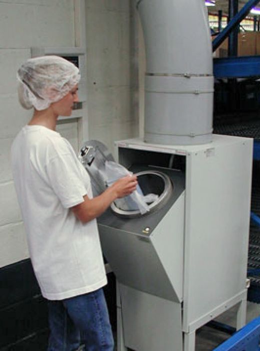 Rohrpost Material- und Probentransport im Reinraum